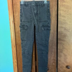 American Eagle Outfitters Gray Cargo Pants Modern Utility Style